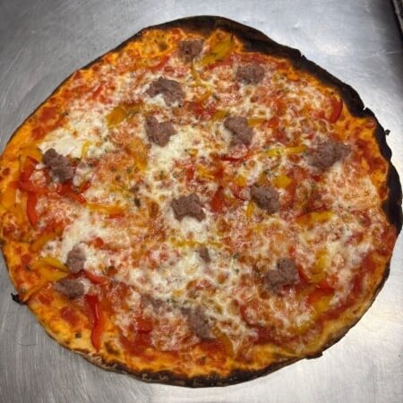Peperoni e salsiccia
