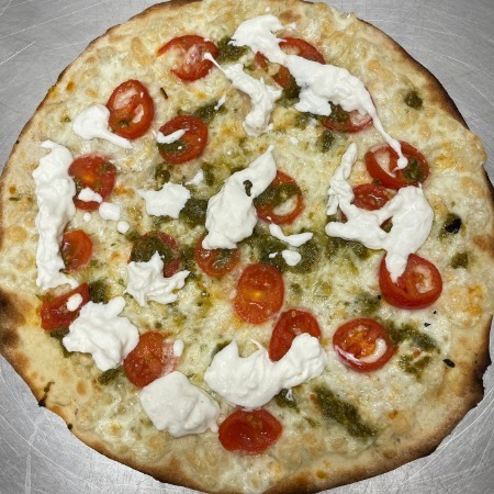 Stracciatella pesto e pachino